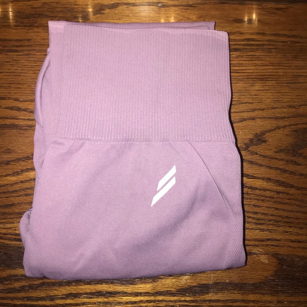 DOYOUEVEN LEGGINGS